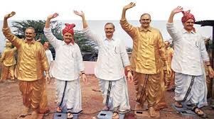 ysr statues,cm chandrababu naidu,roads,remove  వైఎస్‌ విగ్రహాలకు పొంచి ఉన్న ముప్పు..!!